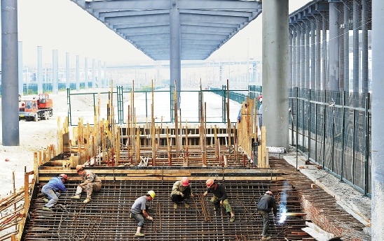 杭州火车南站加紧扩建 预计2016年底竣工 --凤