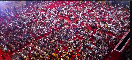 摇号造假、漏水、延迟交房 深圳质量与服务在