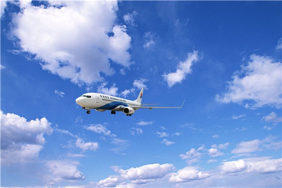 地产商转型航空业 第15架飞机即将抵深 --凤凰