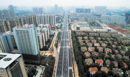 万家丽路高架桥湘府路匝道.