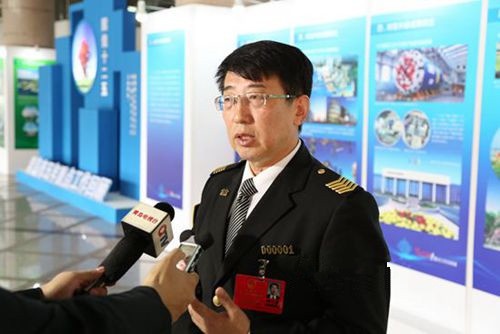 人大代表刘永康:建设公路旅游母港 缓解市区拥