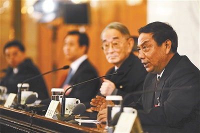 陈锡文、杜鹰权威解读土地改革、农民工买房等