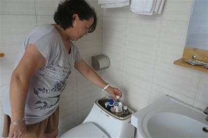 小媳妇把马桶水箱里放了一个矿泉水瓶 奇迹发生了! - 子泳 - 子泳WZ的博客 小媳妇把马桶水箱里放了一个矿泉水瓶 奇迹发生了! - 子泳 - 子泳WZ的博客
