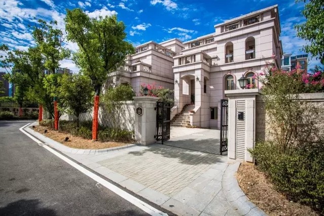 【路易庄园】从此刻与名利远近随意