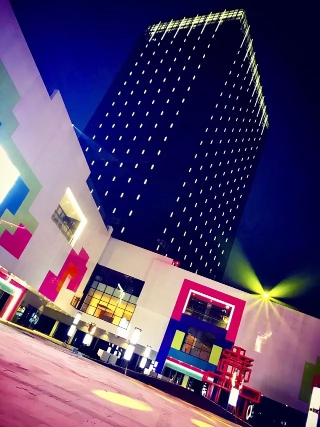 最新动态 | 余之城生活广场的五彩缤纷!