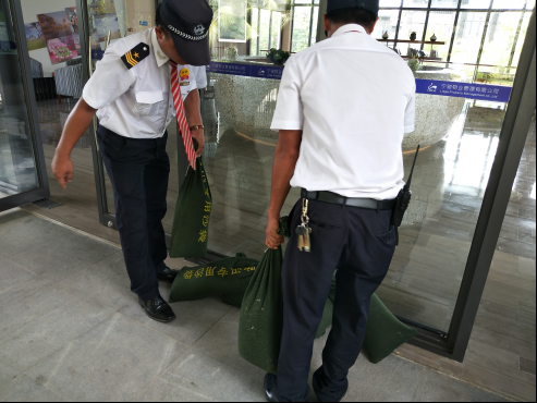 台风山竹来袭 合景泰富宁骏物业齐心防风抗灾