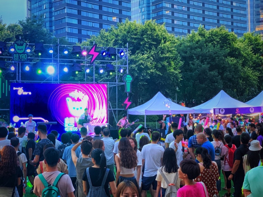 想yao音乐节酷热来袭 恒隆广场天津为今夏制燥