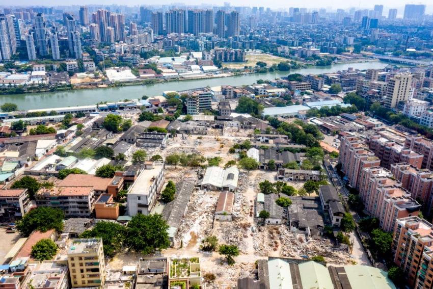 现场直击:西区新盘【江南梅湾】拆迁进度已超50% ——凤凰网房产汕头