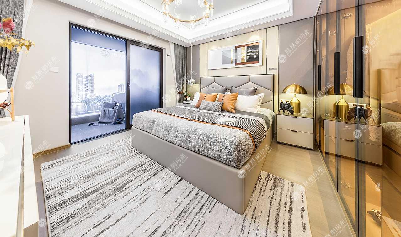 138m²